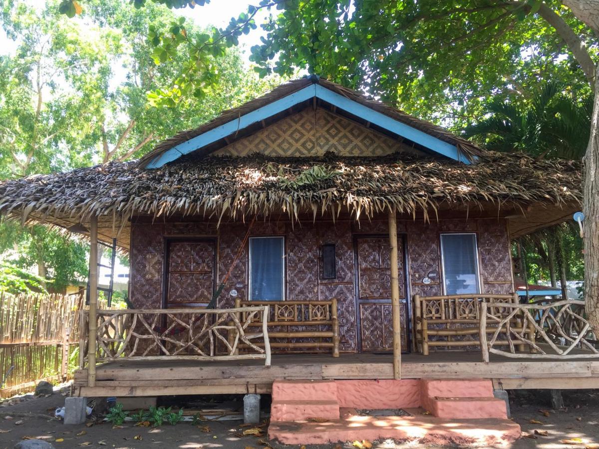 Beach House Resort And Dive Center Mambajao Ngoại thất bức ảnh